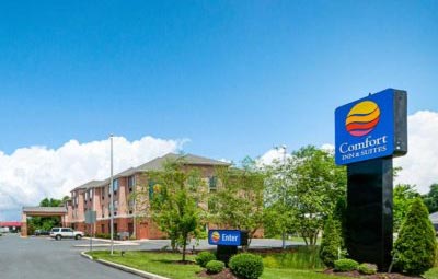 Photo of Comfort Inn and Suites Cambridge Exterior