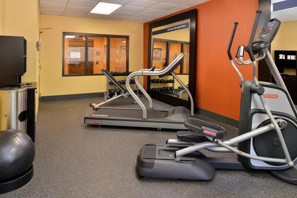 Photo of Hampton Inn Laurel Fitness Center